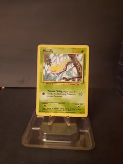 Pokemon TCG Card 1999 unlimited base set Weedle 69/102 ( LP ) - Image 2