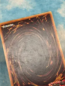 YUGIOH MAXX "C" GOLD RARE MODERATE PLAY PGL3-EN042 - Image 3
