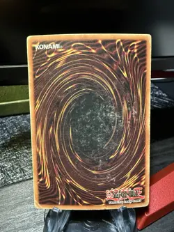 Dark Magician SDY-006 Starter Deck: Yugi Unlimited YuGiOh Card FADED - Image 2