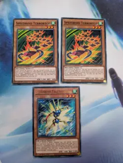 YuGiOh! Speedroid Taketomborg MAGO-EN098 & 2 Speedroid Terrortop LED8-EN009 - Image 1