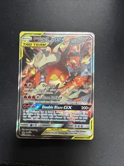Pokemon Tag Team - Reshiram & Charizard GX SM201 Full Art Holo - Image 1