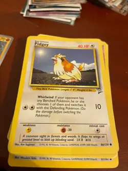 Pokemon BASE SET 2 Card 86/130 Pidgey - Image 1