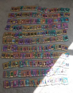 HUGE Yugioh Vintage Lot Of 700+ Uncommon, Common Cards LOD SDK MRD PSV LON MRL - Image 1