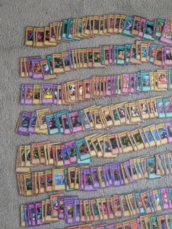 HUGE Yugioh Vintage Lot Of 700+ Uncommon, Common Cards LOD SDK MRD PSV LON MRL - Image 2