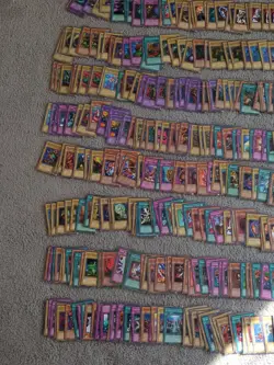 HUGE Yugioh Vintage Lot Of 700+ Uncommon, Common Cards LOD SDK MRD PSV LON MRL - Image 5