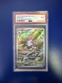 2023 Pokemon Mew en Nidoking Illustration Rare PSA 9 Card 174/165 - Image 1