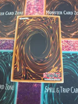 Yugioh Honeybot YS17-EN042 Super Rare 1st Edition Near Mint - Image 3