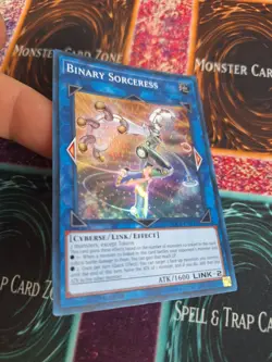 Yugioh Binary Sorceress SDCL-EN043 Super Rare 1st Edition Near Mint - Image 2