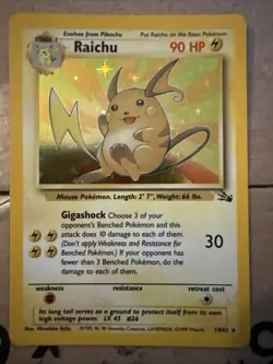 Vintage 1999 Raichu 14/62 Fossil Holo Rare LP English Pokemon TCG WOTC Card - Image 1