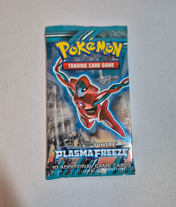 *Sealed* 2013 Black & White Plasma Freeze Booster Pack Pokemon TCG - Image 1
