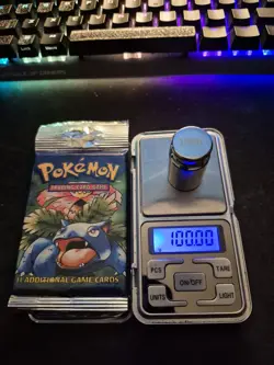 HEAVYU! 21.38g Wizards of the Coast Pokemon Base Set Booster Pack 742818061582 - Image 3