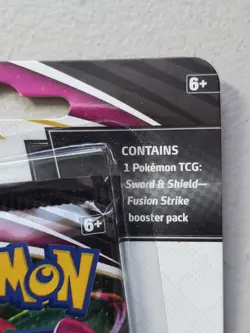 Pokemon Card - Fusion Strike - Sword & Shield - 10 Card Booster Blister Pack New - Image 2