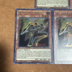 🔥 3x YUGIOH GFP2-EN062 Inzektor Hornet ULTRA RARE NM 1ST ED PLAYSET 🔥 - Image 3