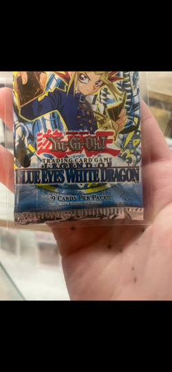 Yugioh! Legend of­ Blue Eyes White Dragon UNLIMITED Booster Pack 2002 SEALED 53334264396 - Image 3