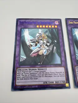DARK MAGICIAN GIRL THE DRAGON KNIGHT (Original ART) x3 DLCS-EN006 YUGIOH! SET - Image 2
