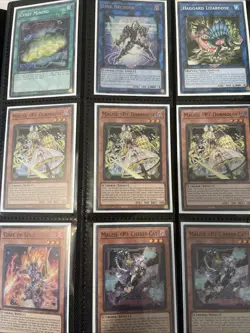 YuGiOh Collection Meta Staple Binder S:P Little Knight Branded Sky Striker ++ - Image 4