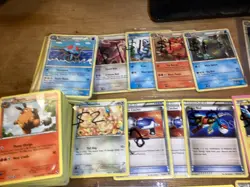Pokemon Card lot of 393 cards from 2010s 2010 through 2016 (NO HOLOS) - Image 4