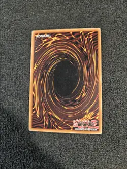 Yugioh Blade Knight CT1-EN002 Secret Rare Limited Edition LP - Image 3