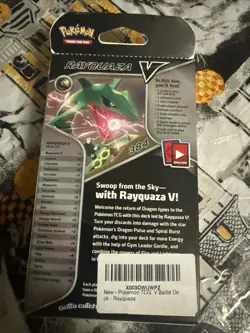 Pokemon TCG V Battle Deck: RAYQUAZA V Rapid Strike Themed Deck Factory Sealed - Image 2