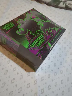 Pokemon TCG Scarlet and Violet Shrouded Fable Elite Trainer Box - Image 2