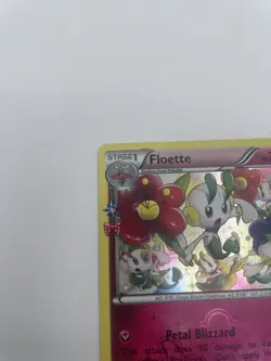 HP Floette RC18/RC32 - XY Generations Radiant Collection Pokemon Card - Image 4