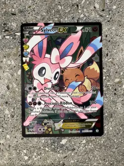 Pokemon TCG Sylveon EX RC32/RC32 Generations Radiant Collection Full Art NM - Image 1
