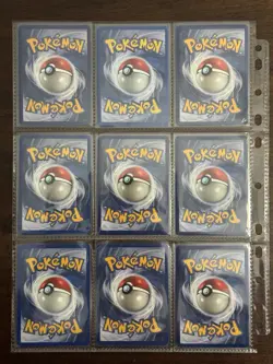 Pokemon Card Binder Collection - Vintage Card Lot (1999-2000 WOTC) - Image 2