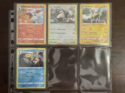 Pokemon TCG Sword & Shield/Vivid Voltage 10 Card Lot (NM), Holo/RH/Common - Image 3