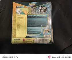 Pokemon TCG Reshiram & Charizard GX League Battle Deck Damaged Box - Image 4