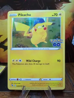 2022 Pokemon Go Pikachu #028 VLP-NM - Image 1
