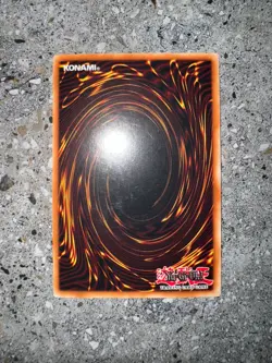 YugiOh TCG Dark Magician LC01-EN005 Quarter Century Secret Rare Limited Edition - Image 4