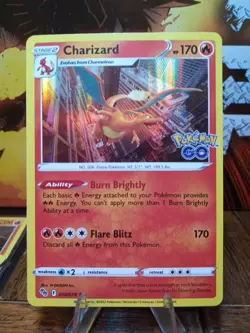 2022 Pokemon Go Charizard #010 VLP-NM - Image 1