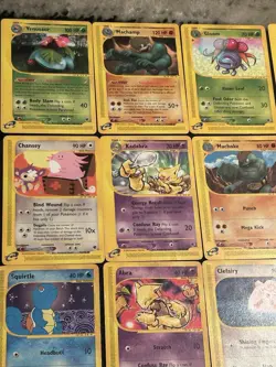 35 Expedition Pokemon Cards HEAVILY PLAYED Some DMG - Image 2