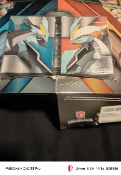 Damaged Box Pokemon Black Kyurem EX And White Kyurem Battle Arena Decks - Image 3