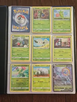 Pokemon TCG - Sword and Shield Base Set Collection - Image 2