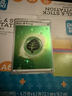 Pokemon TCG 151 Cosmos Holographic Grass Energy W HD Arrow Swirl Near Mint - Image 3