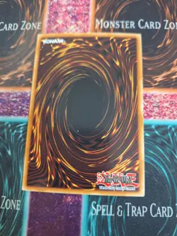 Yugioh El Shaddoll Grysta SDSH-EN041 Ultra Rare 1st Edition Near Mint - Image 3
