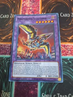 Yugioh Dinomorphia Stealthbergia BACH-EN039 Super Rare 1st Edition Near Mint - Image 1
