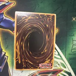 Yugioh! Blue-Eyes White Dragon LC01-EN004 Ultra Rare Limited Edition NM - Image 2