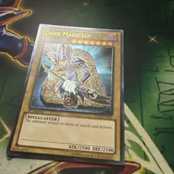 Yugioh! Dark Magician YSYR-EN001 Ultimate Rare 1st Edition LP - Image 2