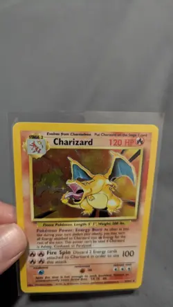 Charizard 4/102 Base Set Holo Rare Vintage 1999 WOTC Pokemon TCG HP - Image 3
