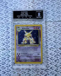 Pokemon TCG Alakazam Base Set 1/102 Holo Card Wizards 1999-2000 - Image 1