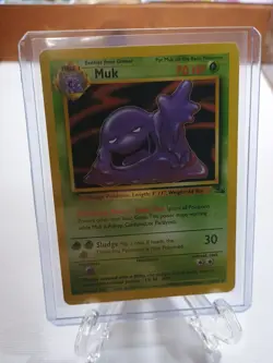 Pokemon TCG Muk Fossil Card 28/62 Unlimited Rare Non-Holo LP - Image 1