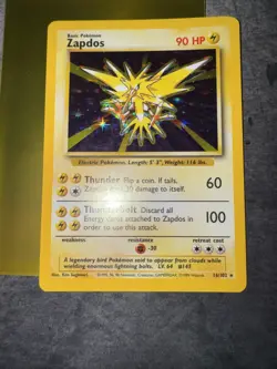 Pokemon TCG Holo Zapdos Card 16/102 Base Set Rare - Image 1