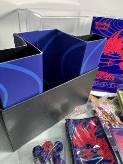 Pokemon almost EMPTY Elite Trainer Box Darkness Ablaze W/Acrylic Display Case - Image 4