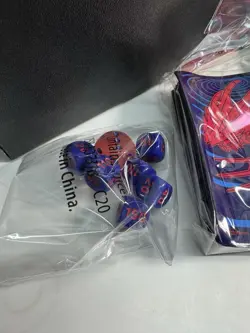 Pokemon almost EMPTY Elite Trainer Box Darkness Ablaze W/Acrylic Display Case - Image 5