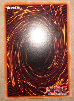 YUGIOH RIVALRY OF WARLORDS COMMON GLD1-EN043 LIMITED EDITION - Image 2