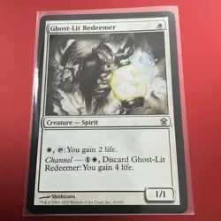 Ghost-Lit Redeemer [Saviors of Kamigawa] MTG NM Card - Image 1