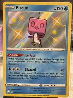 Pokemon TCG Shining Fates Shiny Vault Eiscue Holo SV035/SV122 NM/M - Image 1