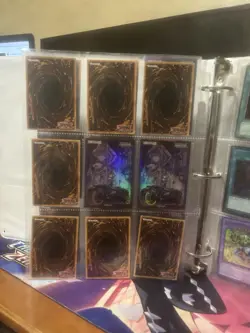 Vintage YU-Gi-Oh Card Binder Collection Halo Vintage Collecters Rare Limited E 1 - Image 4